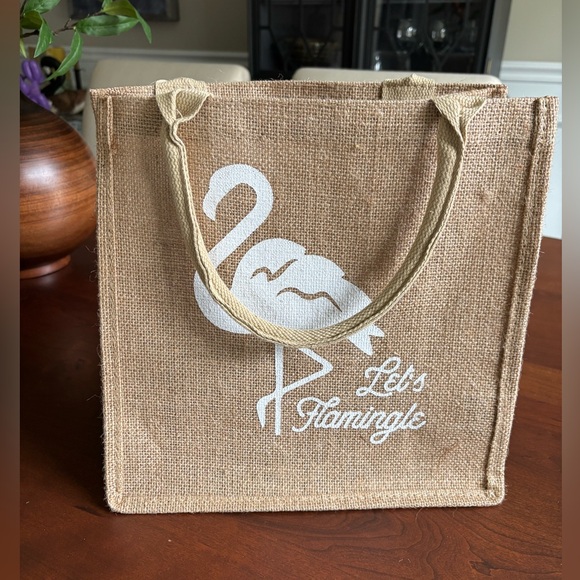 New Bundle of 7 Tropical Flamingo Burlap Tote Bags, Let’s Flamingle Vinyl Print - Picture 1 of 13
